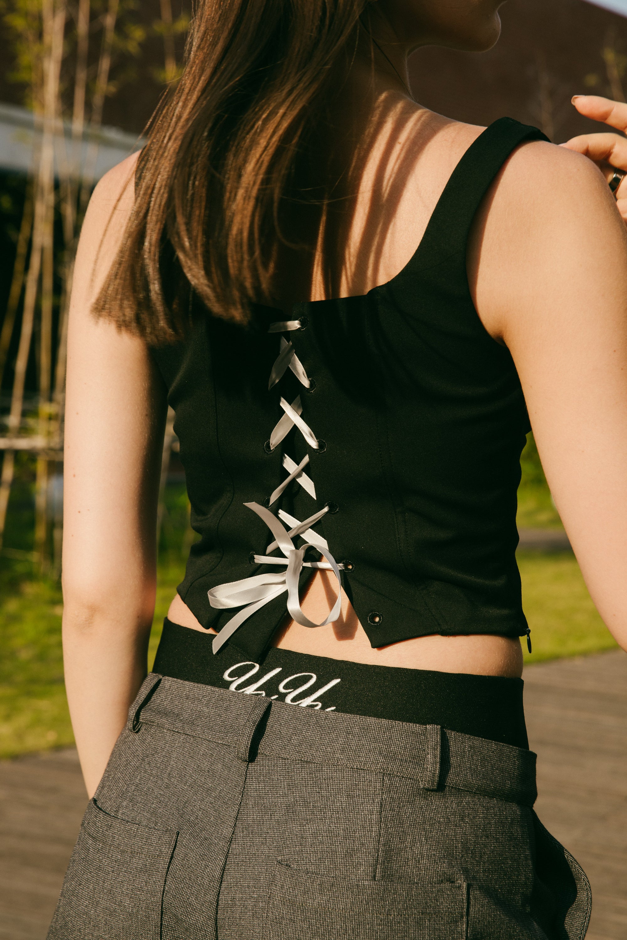 Suit-style spliced vest
