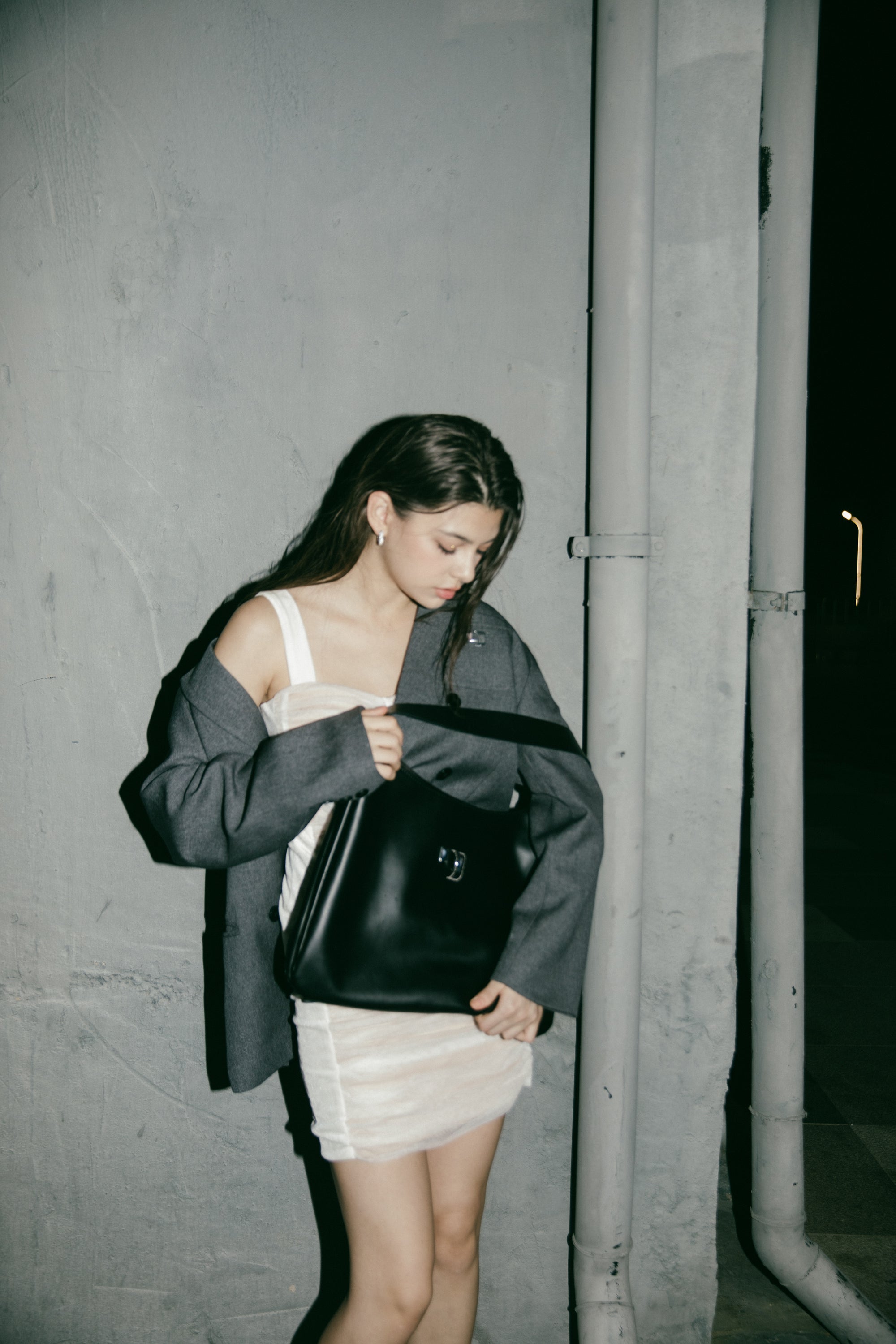 Y logo hobo bag