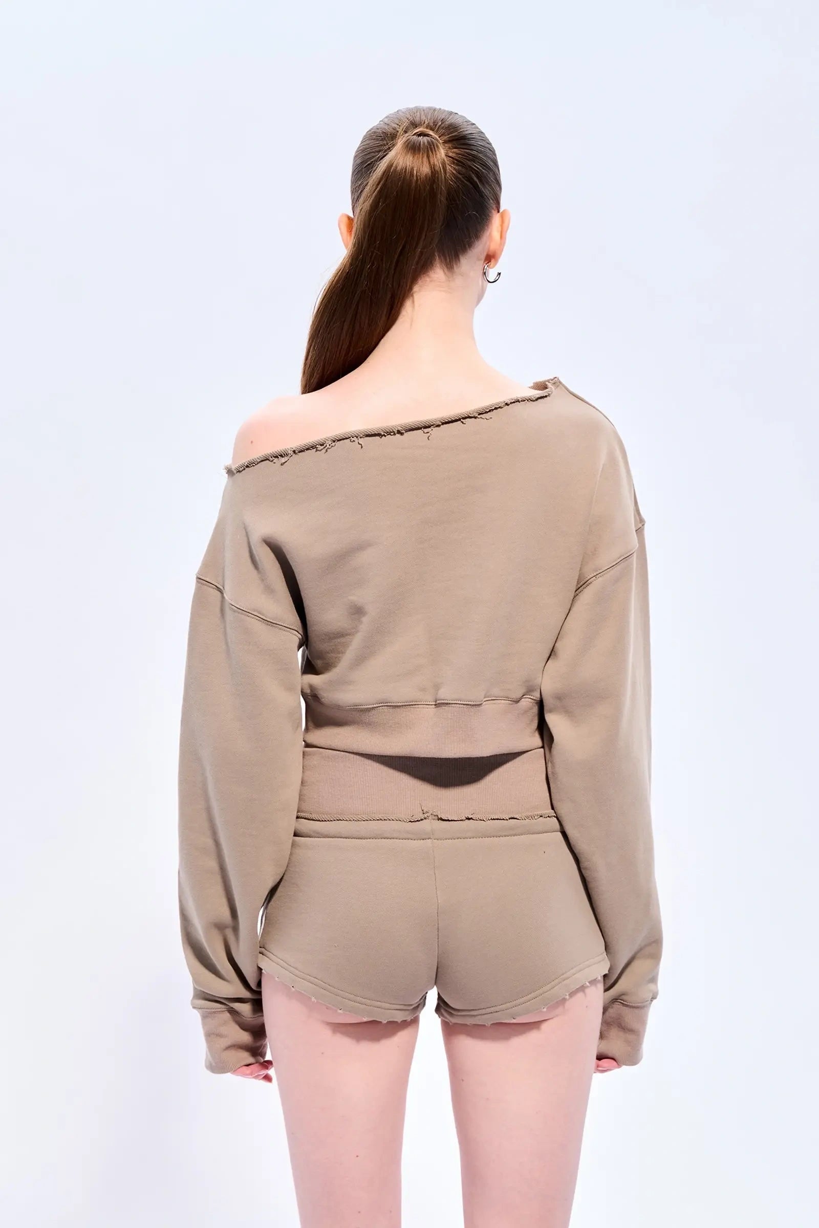 One-shoulder cropped sweatshirt