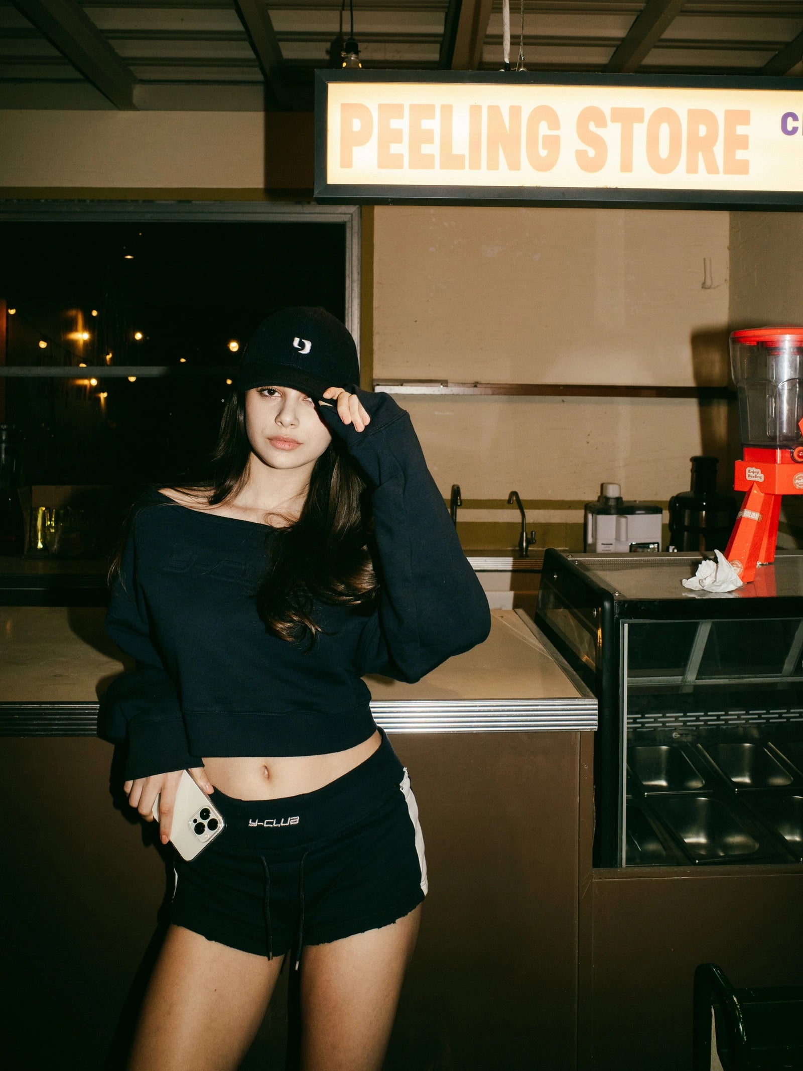 One-shoulder cropped sweatshirt